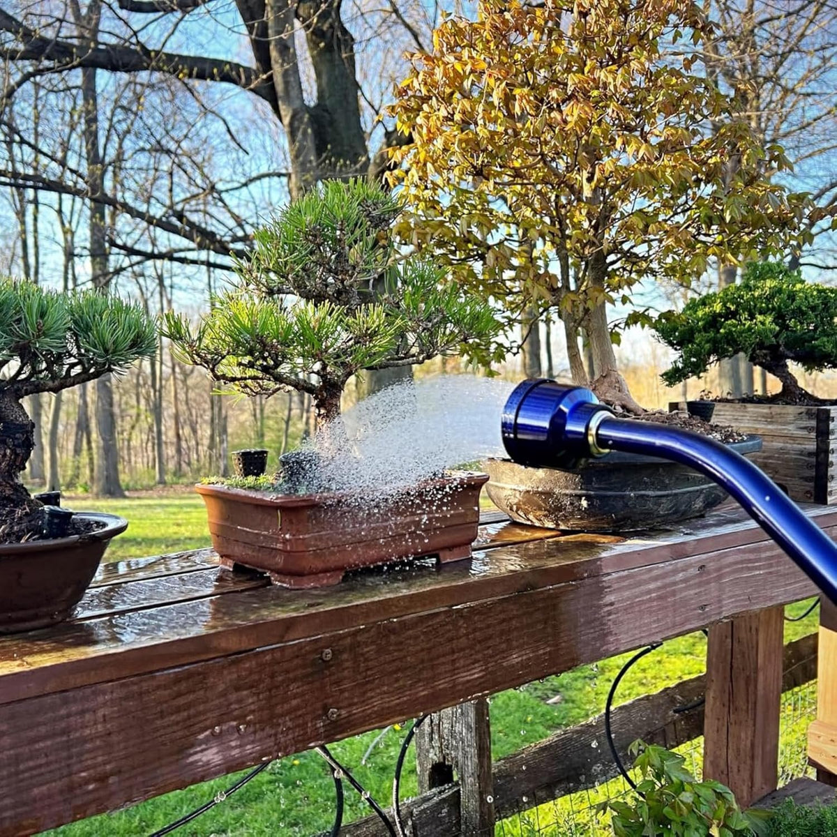Laurel Gardenware Curved Aluminum Shower Wand with Hold-Open Clip additional product photo