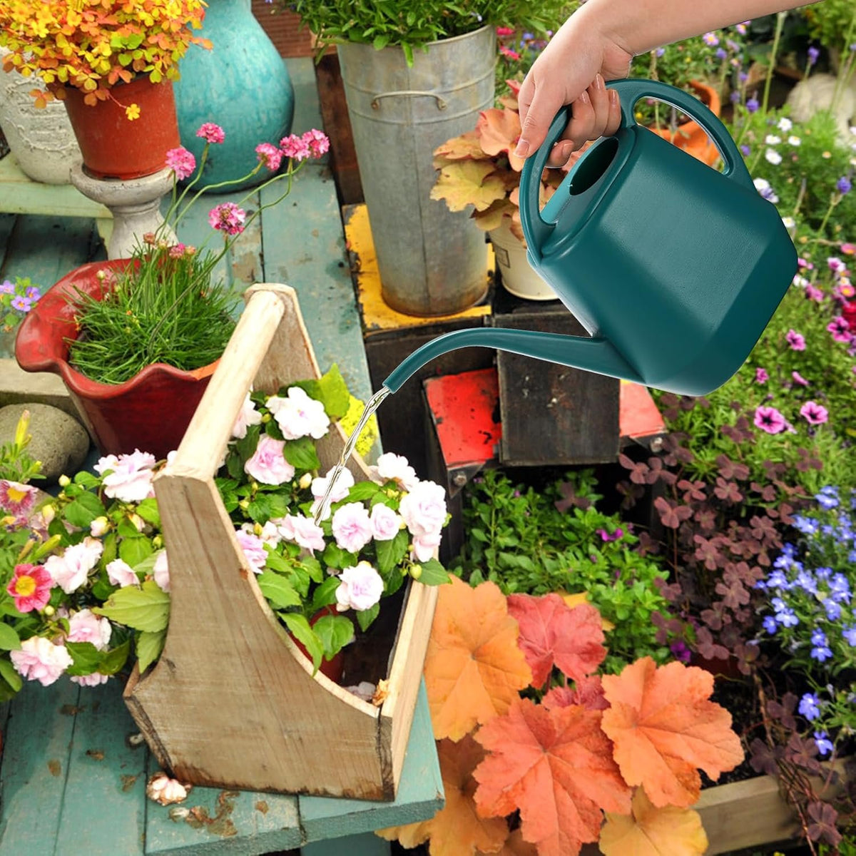 Laurel Gardenware Compact Plastic Long-Spout Watering Can additional product photo