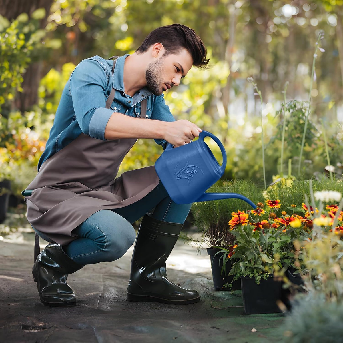 Laurel Gardenware Embossed Blue Plastic Watering Can additional product photo